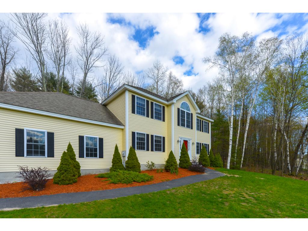 34 Tenney Road Goffstown, NH 03045 - Photo 2 of 26