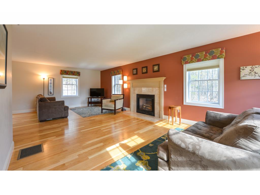 34 Tenney Road Goffstown, NH 03045 - Photo 6 of 26