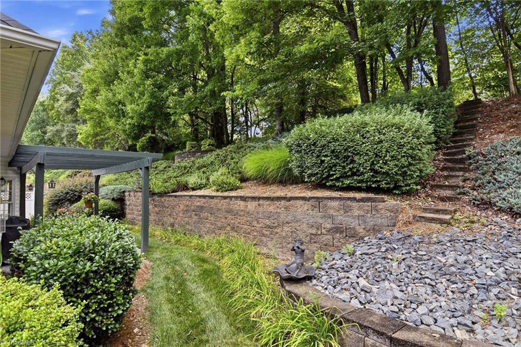 5018 Thornbury Ridge Road Winston-Salem, NC 27106 - Photo 30 of 37