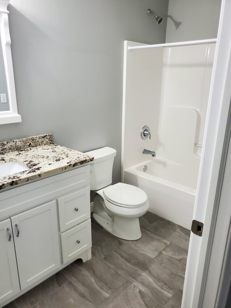701 Cross Street Peru, IL 61354 - Photo 27 of 32