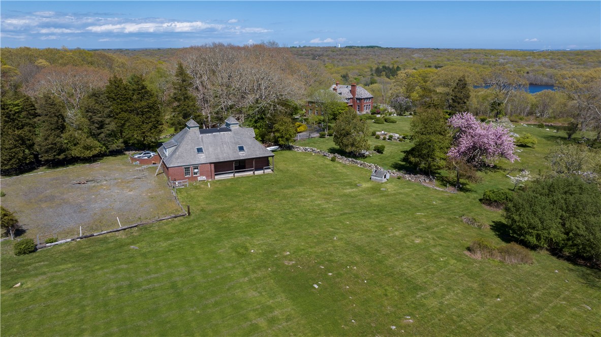 2180 Tower Hill Road North Kingstown, RI 02874 - Photo 44 of 50