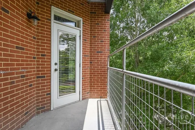 $1,350 | 250 Martha Drive, Unit 106, Athens, GA 30606
