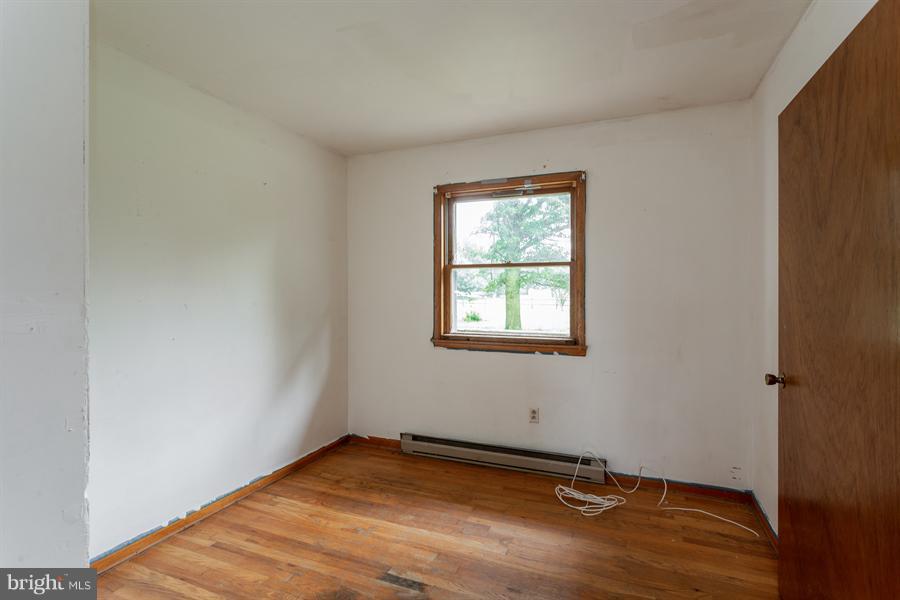 121 Legion Road Millington, MD 21651 - Photo 9 of 14 Interior (General)
