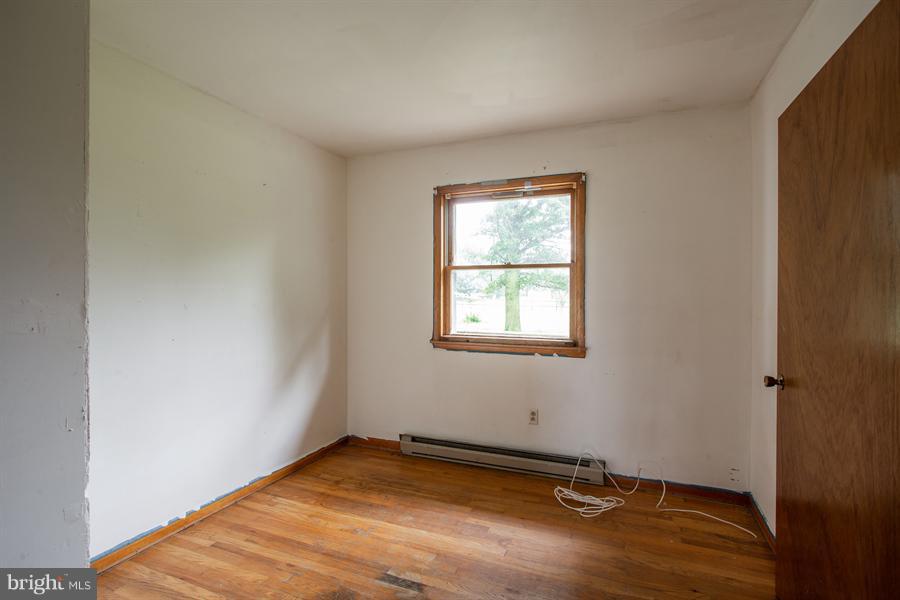 121 Legion Road Millington, MD 21651 - Photo 10 of 14 Interior (General)