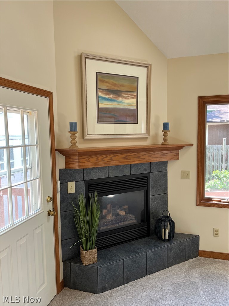 144 Lee Road Berea, OH 44017 - Photo 18 of 33 1st floor master with fireplace, skylights and adjourning master bathroom!