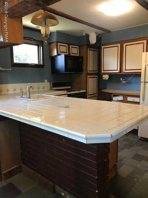 177 Oak Street Trucksville, PA 18708 - Photo 9 of 45 kitchen 2