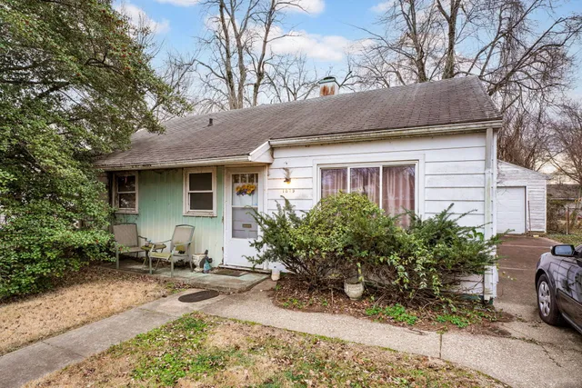 $55,000 | 1379 Pollack Avenue, Evansville, IN 47714