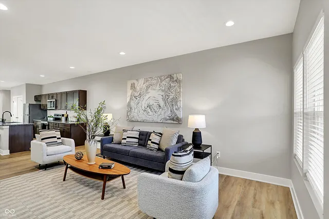 $2,600 | 1624 Prospect Street, Indianapolis, IN 46203