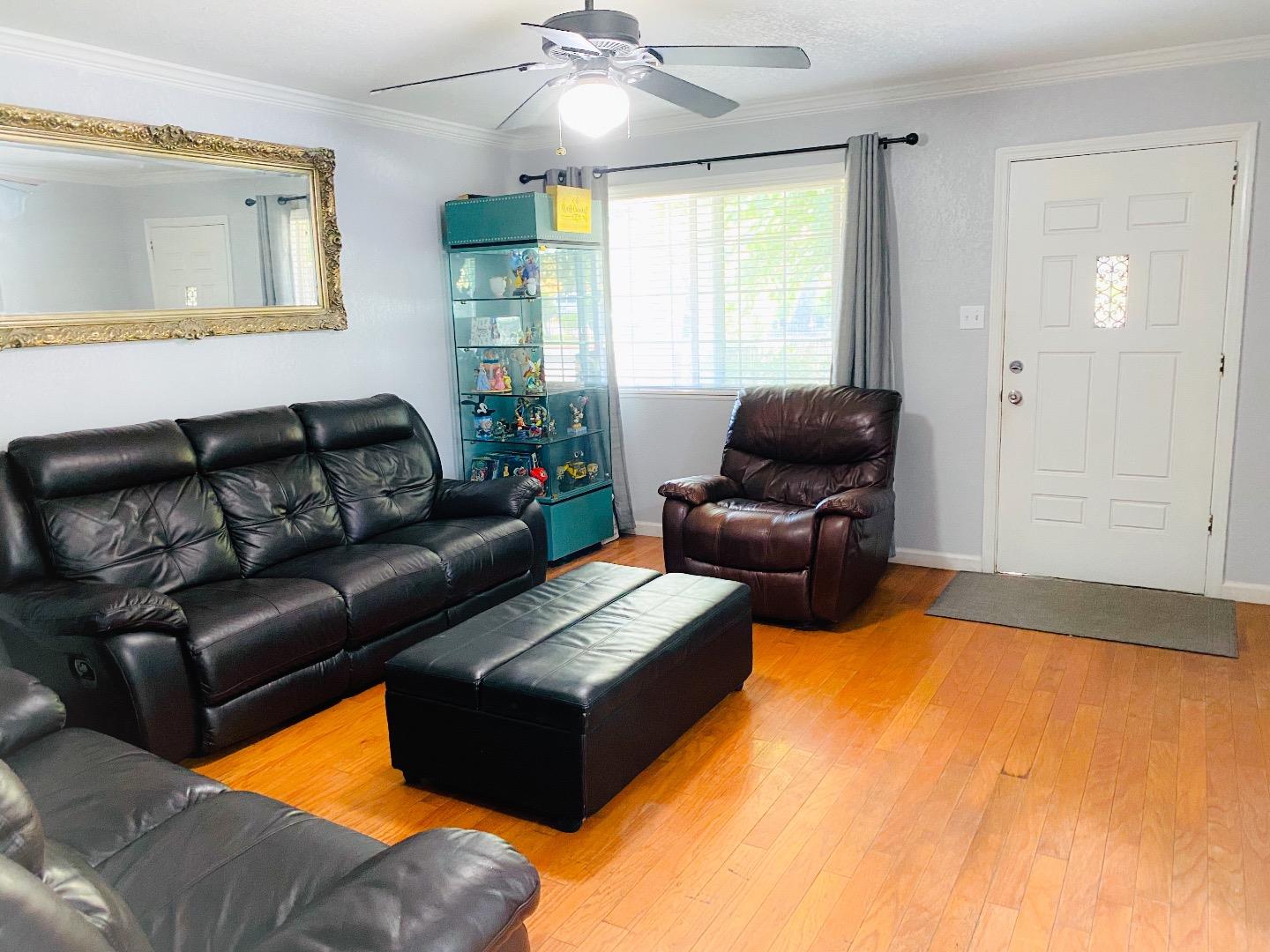 195 Senter Road San Jose, CA 95111 - Photo 3 of 16 Gallery Image 3
