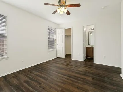 $285,000 | 1221 Krista Drive, Burleson, TX 76028