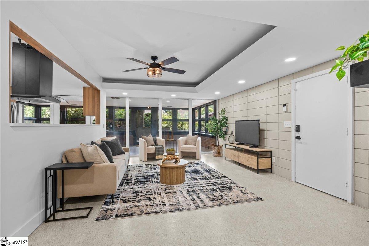 305 Botany Road Greenville, SC 29615 - Photo 15 of 32