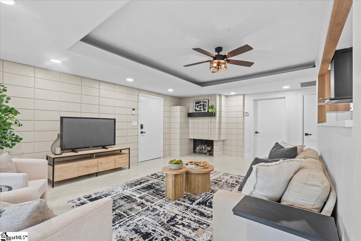 305 Botany Road Greenville, SC 29615 - Photo 16 of 32