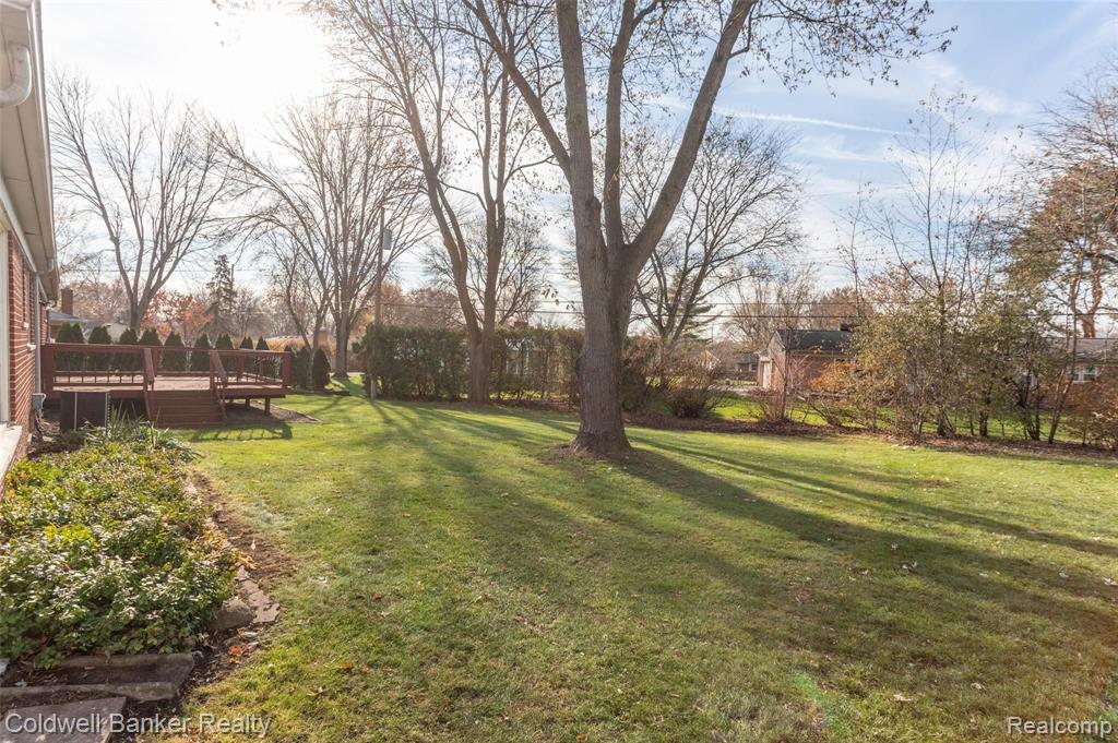 32143 Hearthstone Road Farmington Hills, MI 48334 - Photo 23 of 31