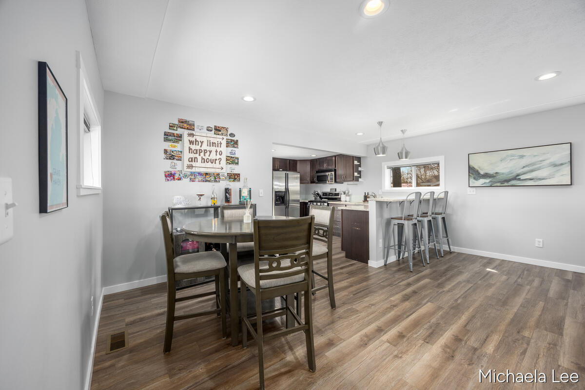 1204 Witham Road Muskegon, MI 49445 - Photo 6 of 17 1204-Witham_007