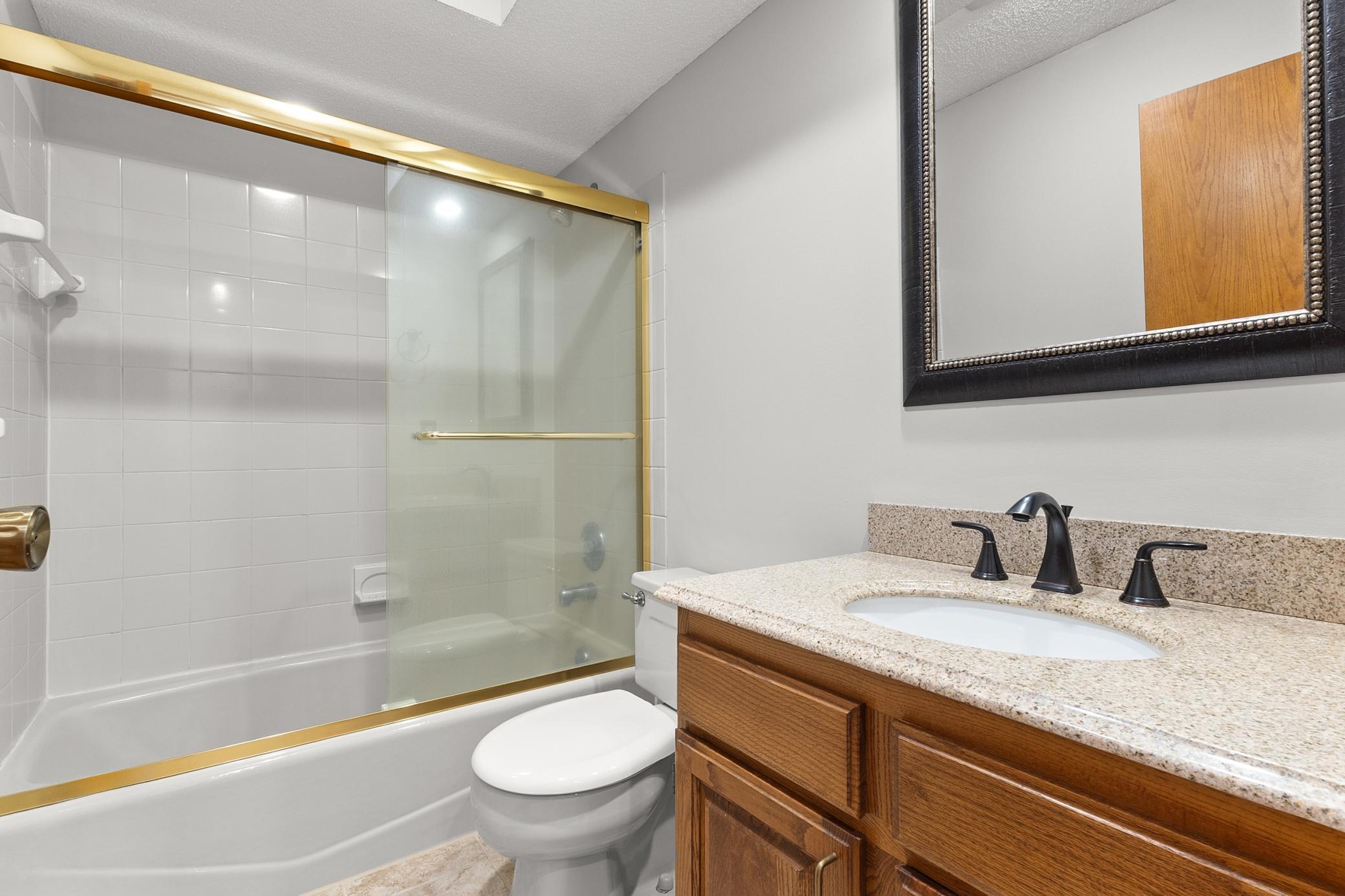 1845 77th Street West Inver Grove Heights, MN 55077 - Photo 12 of 39