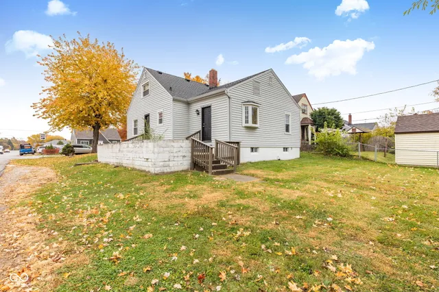 $197,500 | 258 North 16th Avenue, Beech Grove, IN 46107