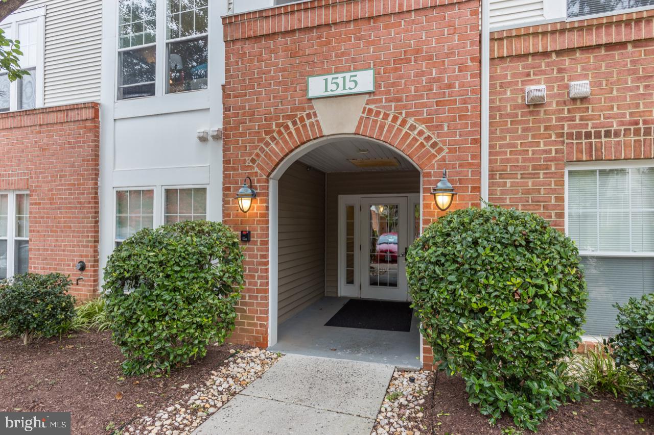 1515 North Point Drive, Unit 303 Reston, VA 20194 - Photo 1 of 26 Exterior - Entry