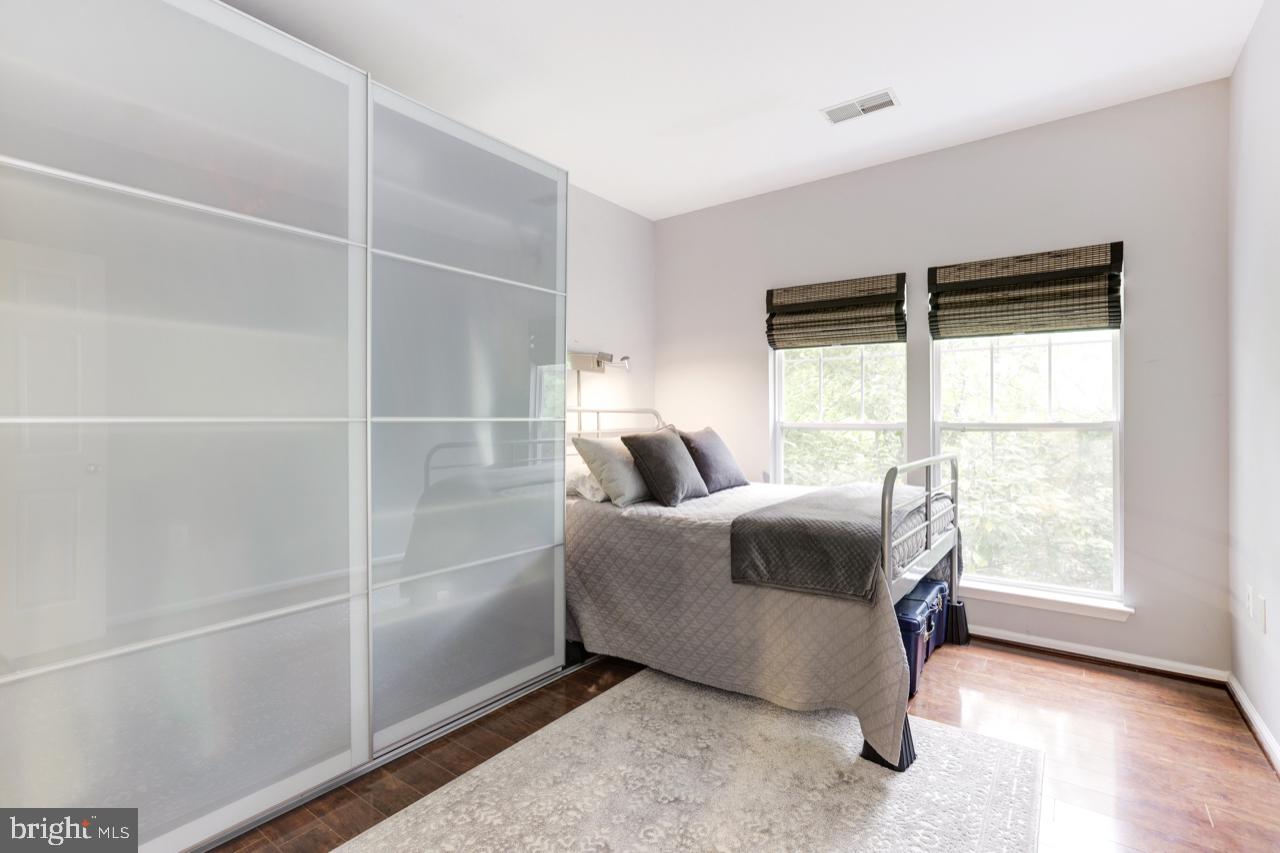 1515 North Point Drive, Unit 303 Reston, VA 20194 - Photo 22 of 26 Bedroom #2