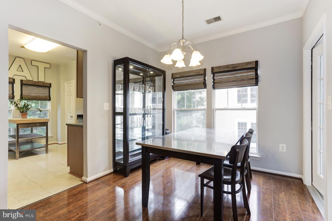 1515 North Point Drive, Unit 303 Reston, VA 20194 - Photo 9 of 26 Dining Room