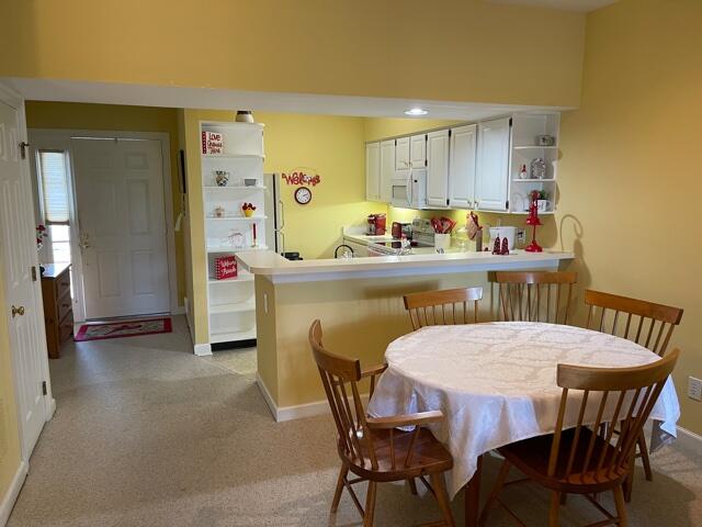 22 Knoll Road Southern Pines, NC 28387 - Photo 8 of 28 Dining/Kitchen