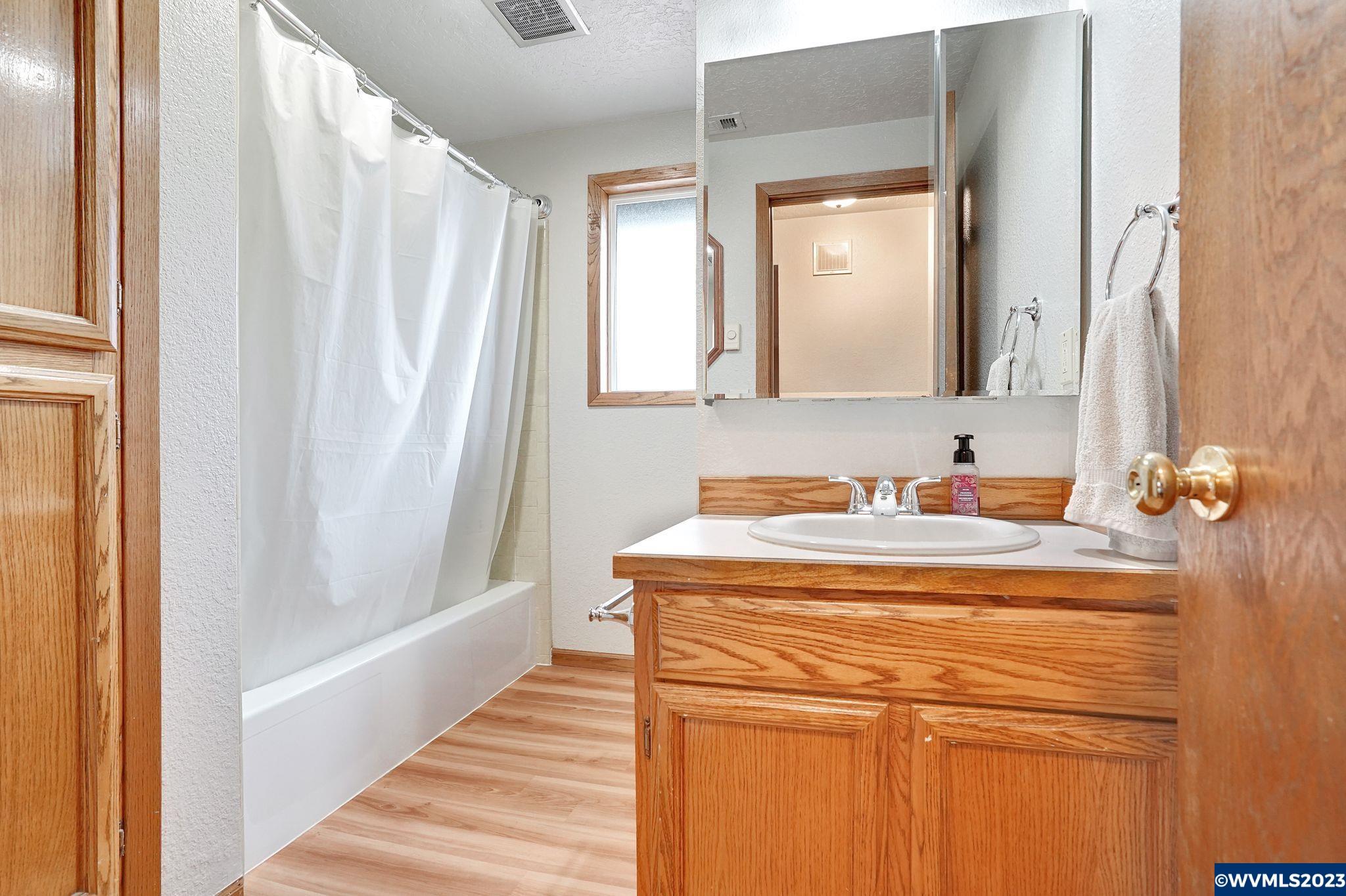 465 Boone Road Southeast Salem, OR 97302 - Photo 13 of 22 Gallery Image 13