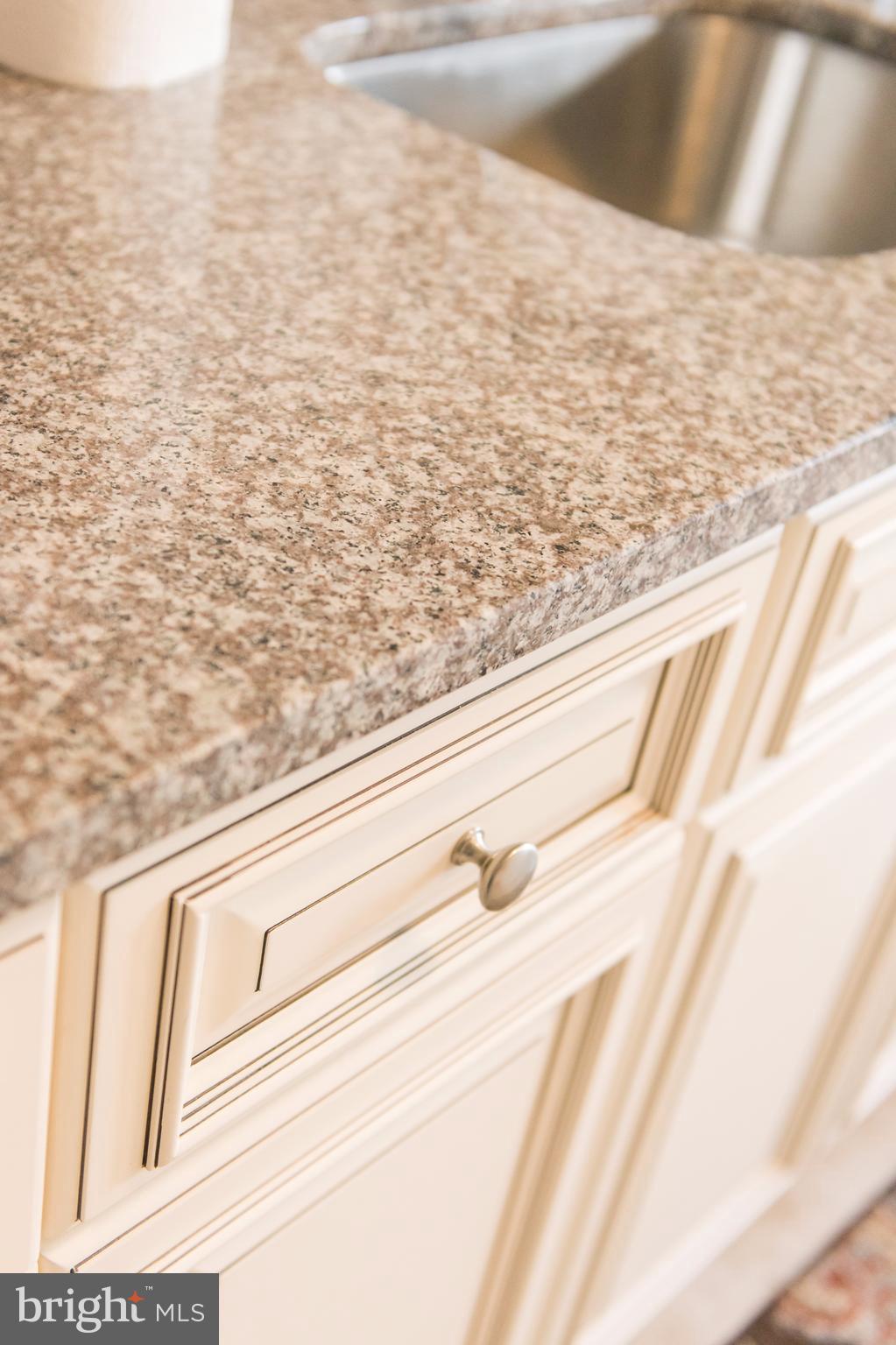 441 Whitfield Road Catonsville, MD 21228 - Photo 10 of 30 Granite counters