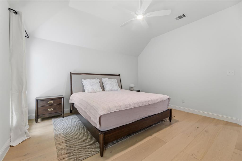 505 Inwood Street Benbrook, TX 76126 - Photo 27 of 39