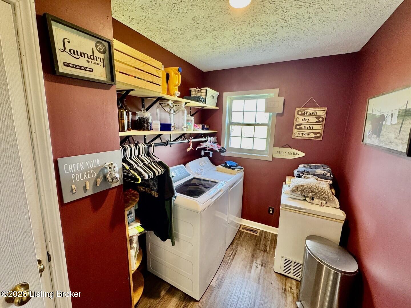 4666 Cissellville Road Springfield, KY 40069 - Photo 19 of 27 019_Laundry Room