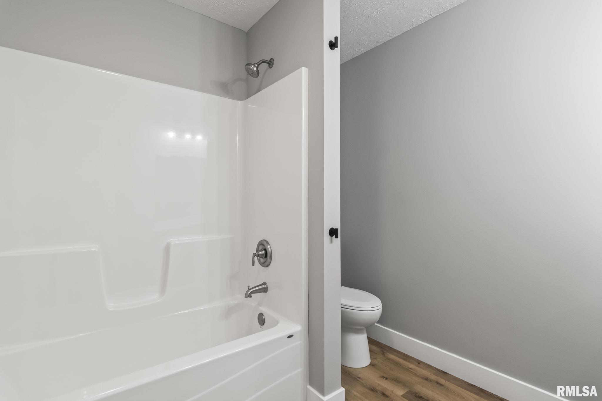 397 West Main Street Williamsville, IL 62693 - Photo 23 of 33