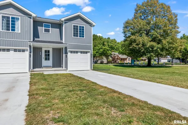 $234,900 | 397 West Main Street, Williamsville, IL 62693