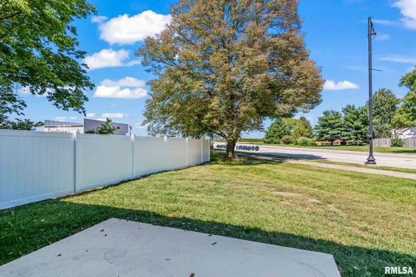 $234,900 | 397 West Main Street, Williamsville, IL 62693