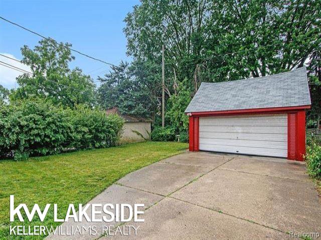 14901 Ashton Road Detroit, MI 48223 - Photo 29 of 32 50096034-28.JPG