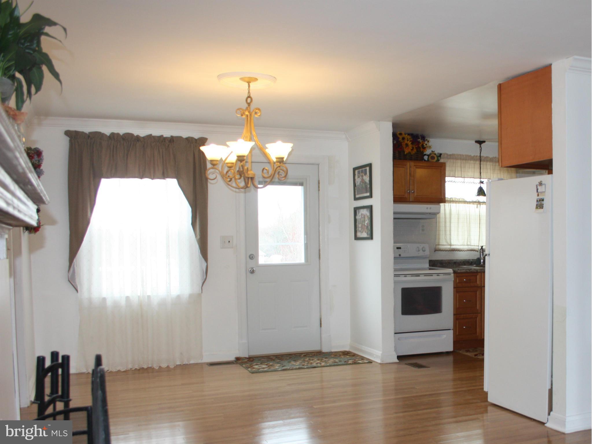 1563 Bollinger Road Westminster, MD 21157 - Photo 12 of 24 ELEGANT DINING LIGHTING