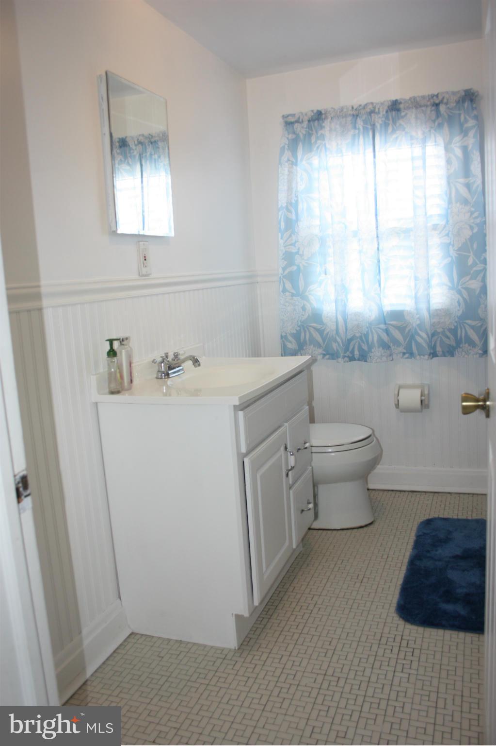 1563 Bollinger Road Westminster, MD 21157 - Photo 24 of 24 BEAUTIFUL WAINSCOTTING