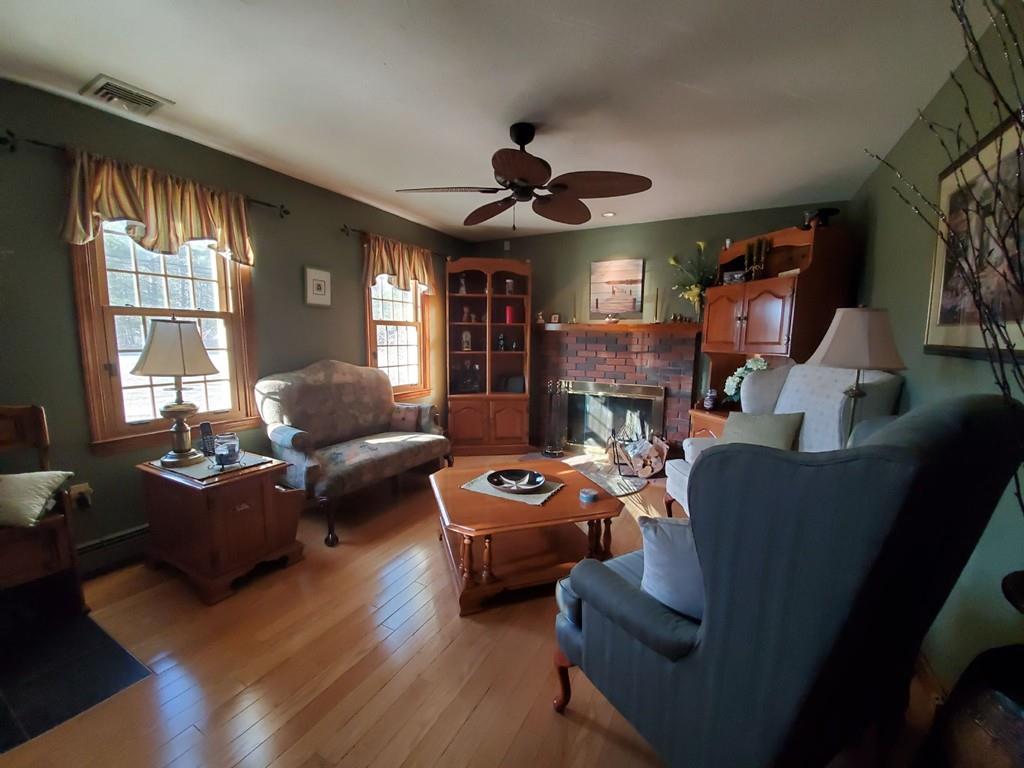 131 Elmer Street Pembroke, MA 02359 - Photo 9 of 25