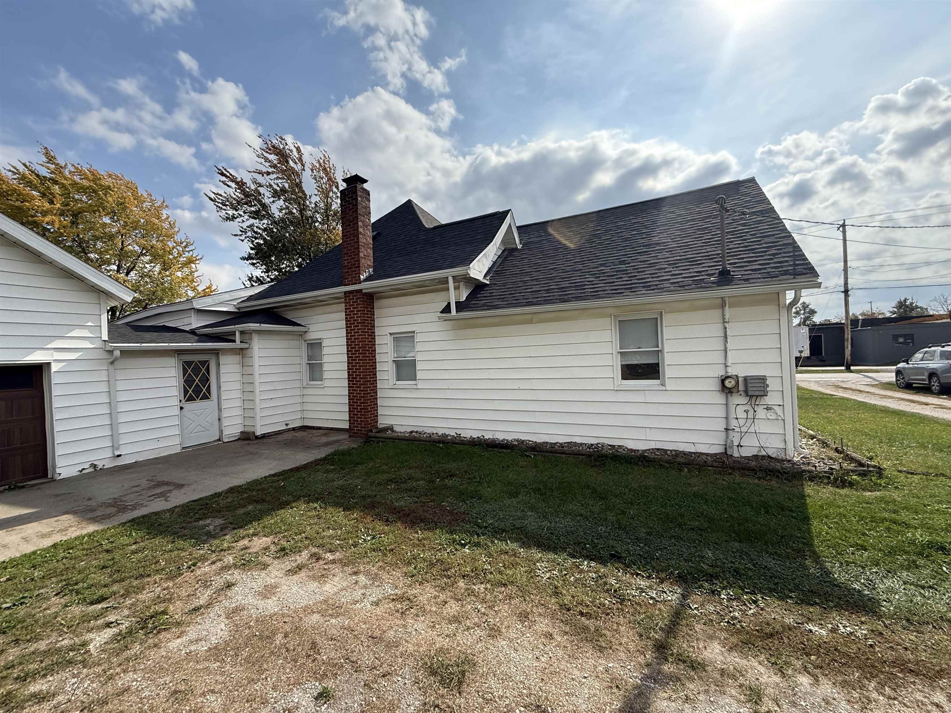 420 East Marion Street Waterloo, IN 46793 - Photo 1 of 36