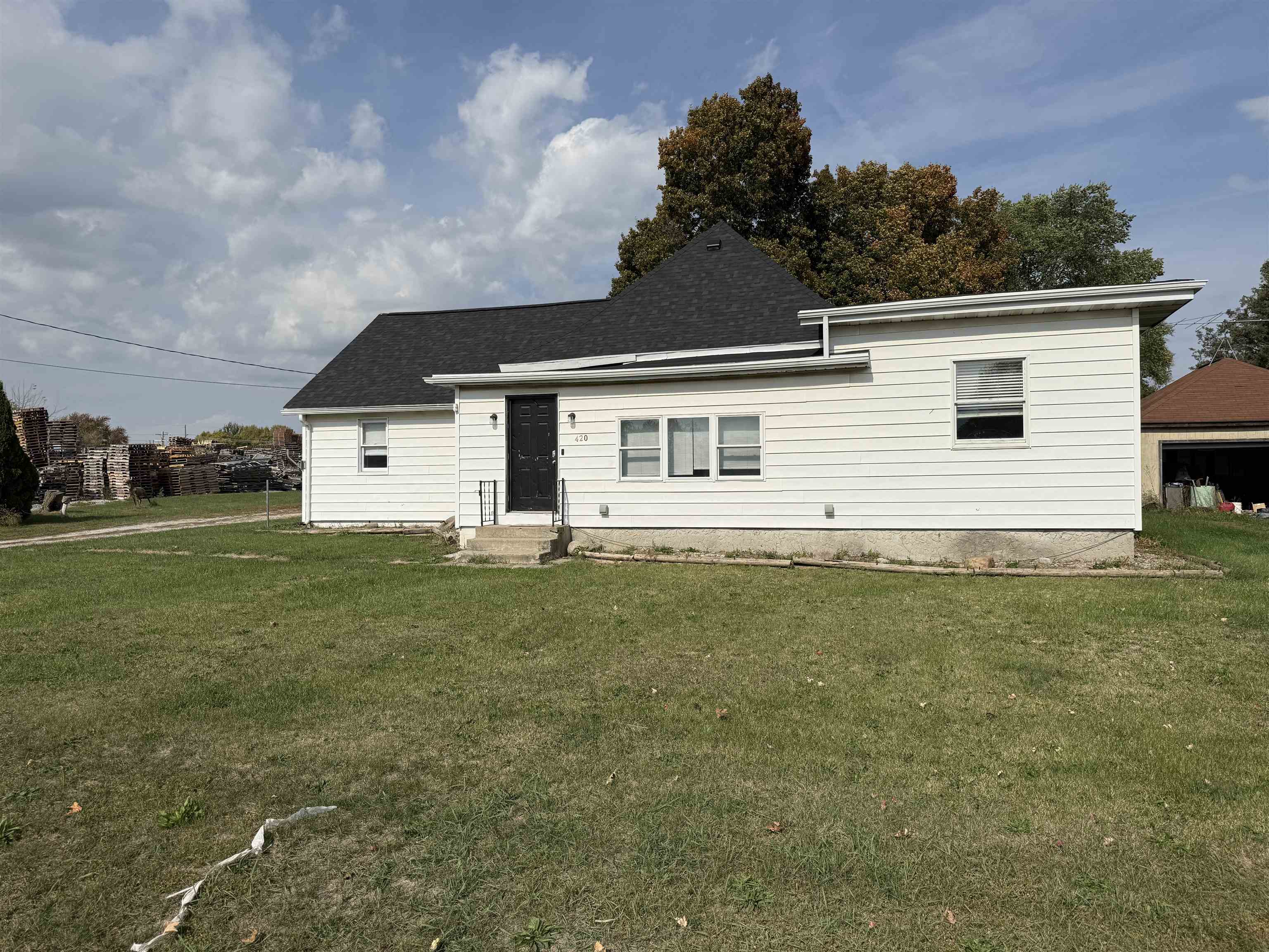 420 East Marion Street Waterloo, IN 46793 - Photo 21 of 36