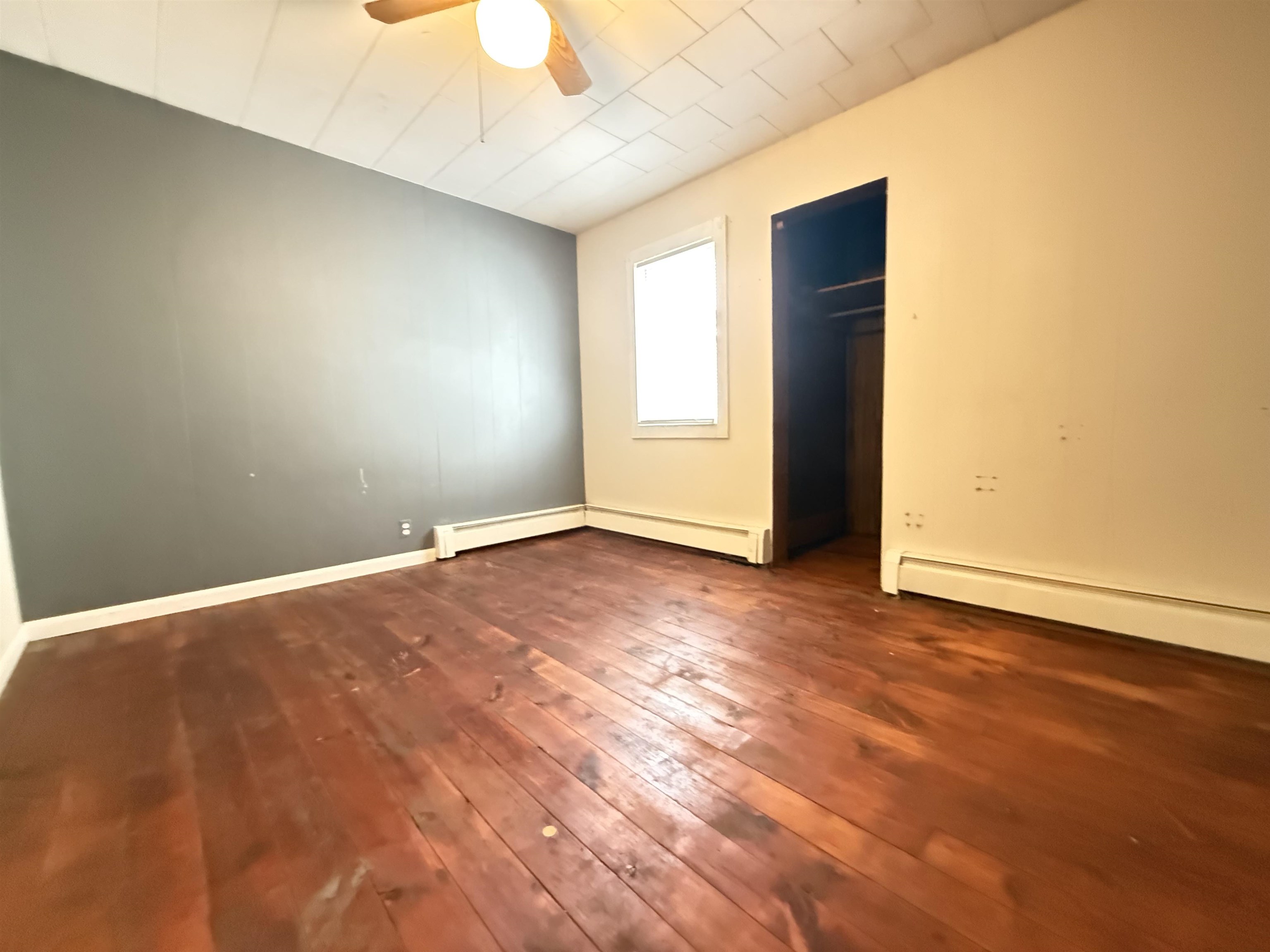 420 East Marion Street Waterloo, IN 46793 - Photo 8 of 36