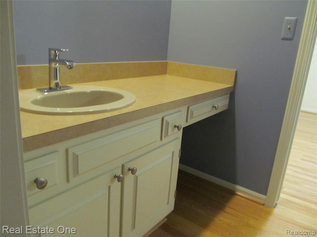 856 Green View Court, Unit 1 Rochester, MI 48307 - Photo 19 of 38