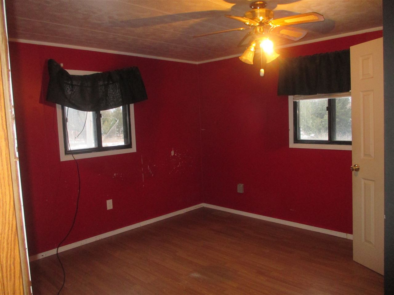 10475 South Mission Road Shepherd, MI 48883 - Photo 13 of 18 1811327-12.JPG