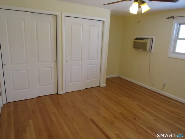 $234,900 | 138 Williamstown Court, Unit 138, Newington, CT 06111