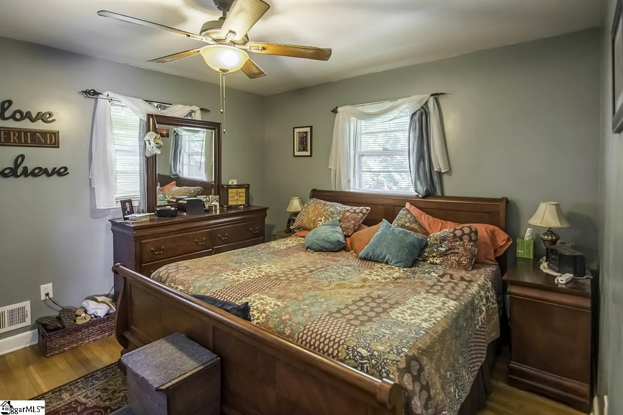 312 Farnsworth Road Spartanburg, SC 29301 - Photo 22 of 36 Gallery Image 22