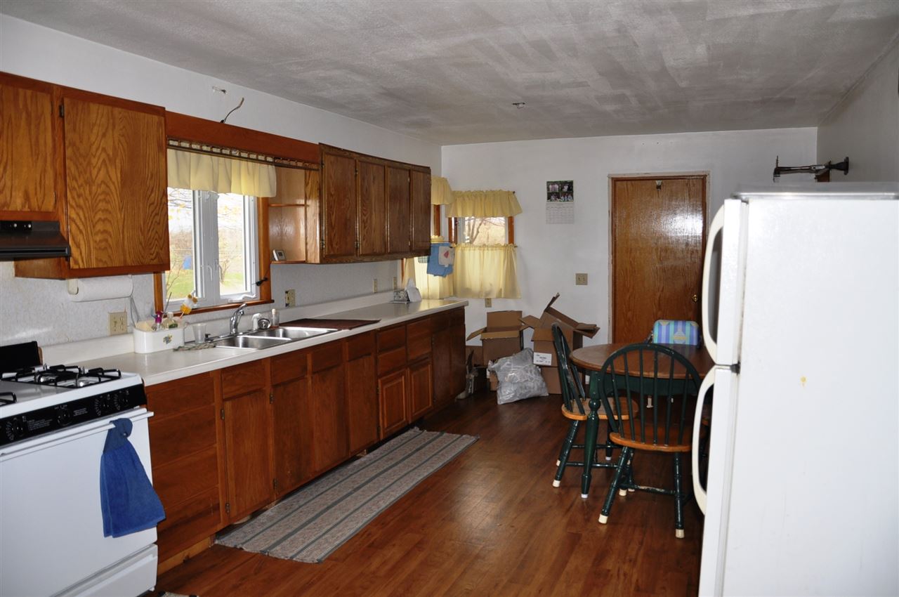 6190 North 100 East Howe, IN 46746 - Photo 9 of 18 Gallery Image 9