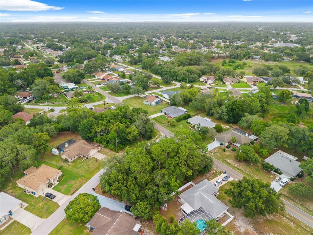 Horizon Dr Spring Hill Spring Hill, FL 34608 - Photo 11 of 12