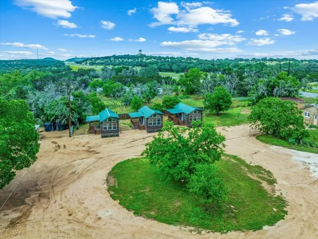 $1,100 | 5192 South Us Highway, Johnson City, TX 78636