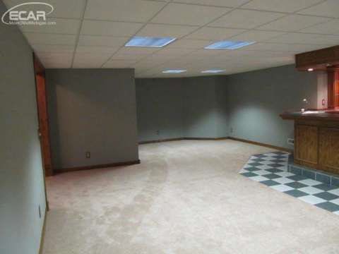 7430 Potter Road Flushing, MI 48433 - Photo 53 of 61 20439880-52.JPG