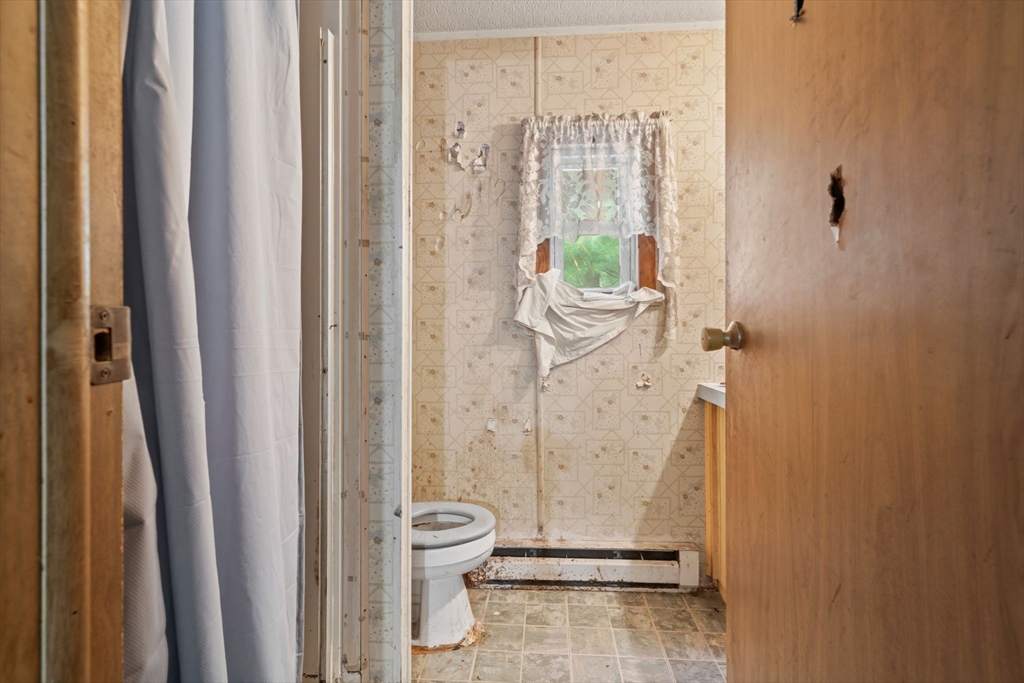 40 Kendell Lane Salisbury, MA 01952 - Photo 18 of 34