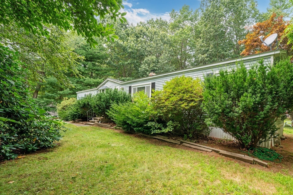 40 Kendell Lane Salisbury, MA 01952 - Photo 24 of 34