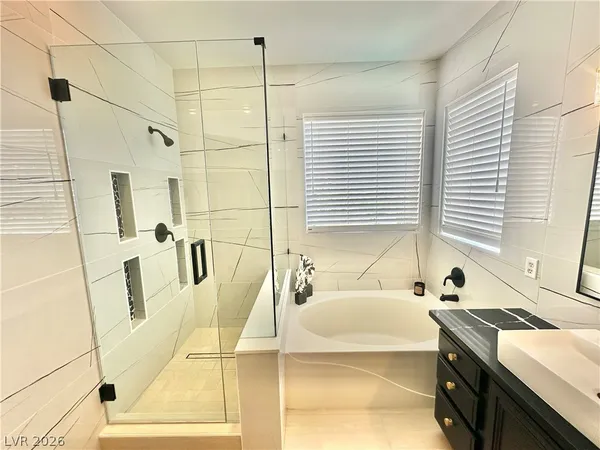 $3,995 | 10637 Turquoise Valley Drive, Las Vegas, NV 89144
