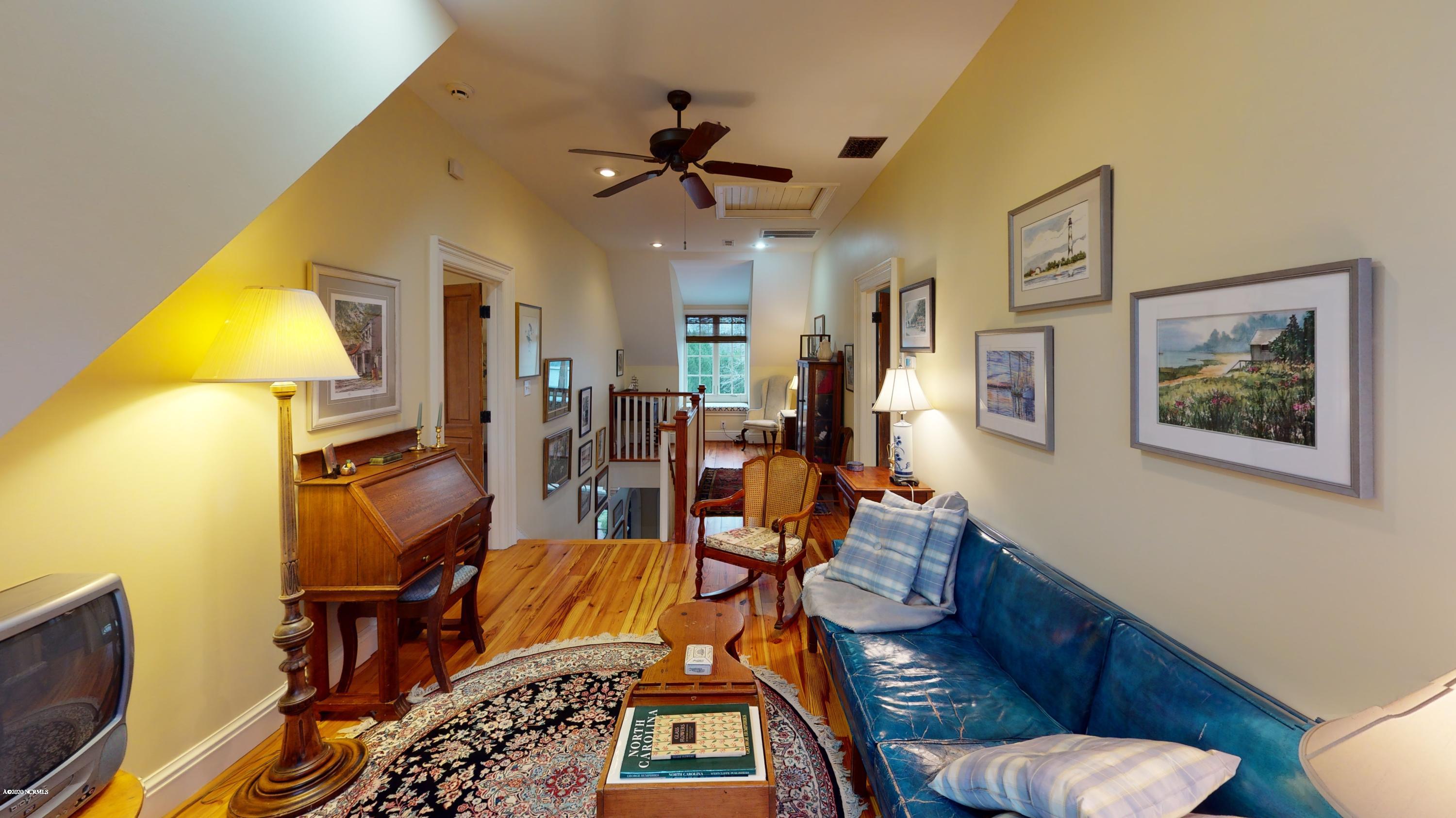 674 Taylor Neck Road Arapahoe, NC 28510 - Photo 53 of 75 2nd Floor Family Room